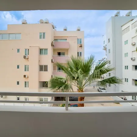 Daire Mackenzie Family Retreat Larnaca