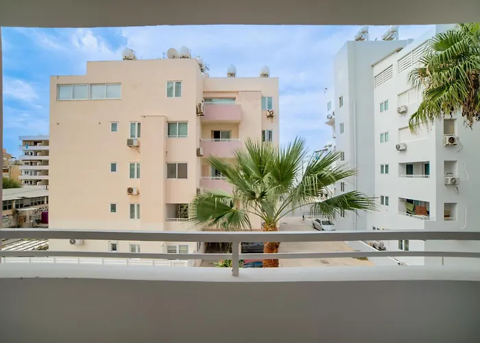 Διαμέρισμα Cozy Mackenzie Getaway Λάρνακα