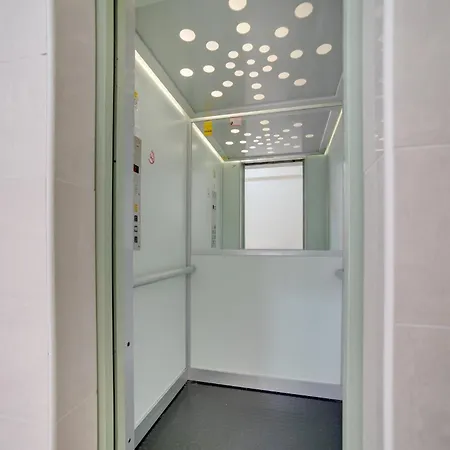 Cozy Mackenzie Getaway